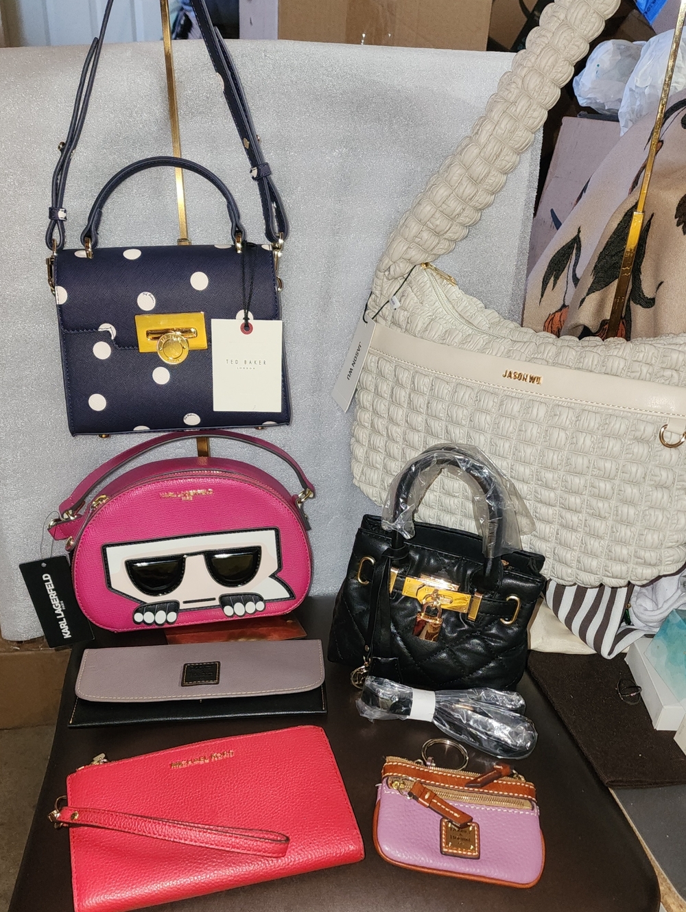 Seller Bundle Of 7 New 2 Dooney Karl Lagerfeld Ted Baker Jason Wu, Kors, Badgley